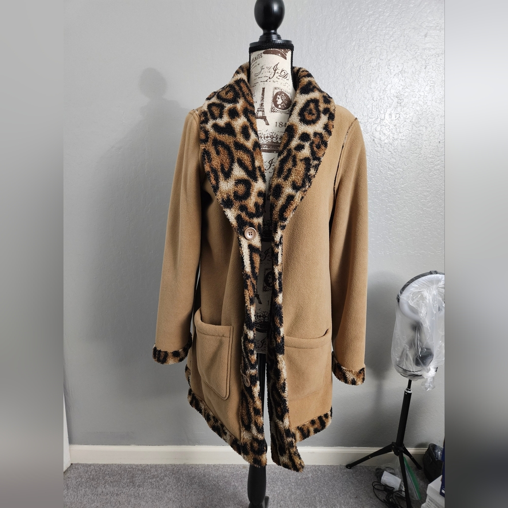 Susan Graver Weekend Shacket NWOT Sz Small